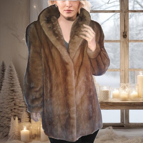 Authentic Canadian Mink Fur Coat - Picture 1 of 15